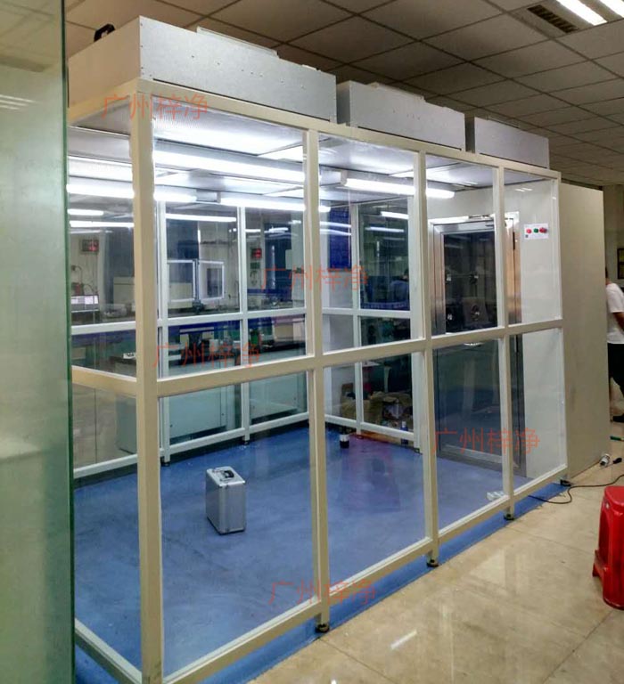 潔凈棚的尺寸應根據潔凈車間的需求而定，形狀一般采用矩形或方形，便于清潔和維護。