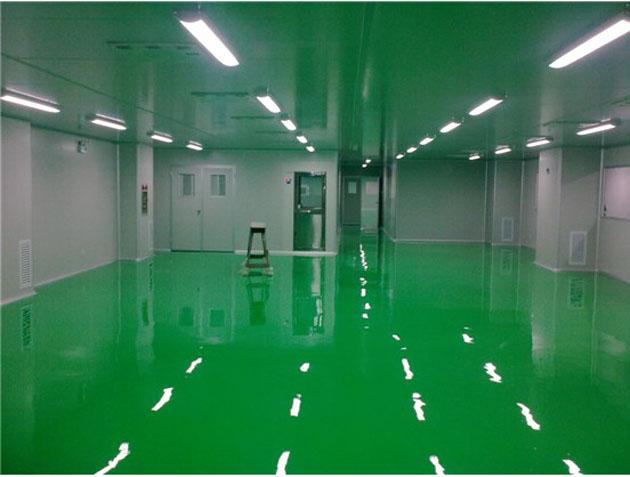 潔凈無(wú)塵車間工程發(fā)展歷史．第一次世界大戰(zhàn)后，美國(guó)的陀螺儀制造工業(yè)最先提出了環(huán)境凈化問(wèn)題，為試圖在生產(chǎn)中消除空氣中重粉末對(duì)航空儀表小軸承與齒輪的污染，建造了最原始潔凈廠房