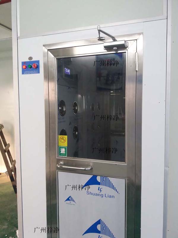 風淋室與緩沖間、氣閘室有什么區(qū)別?